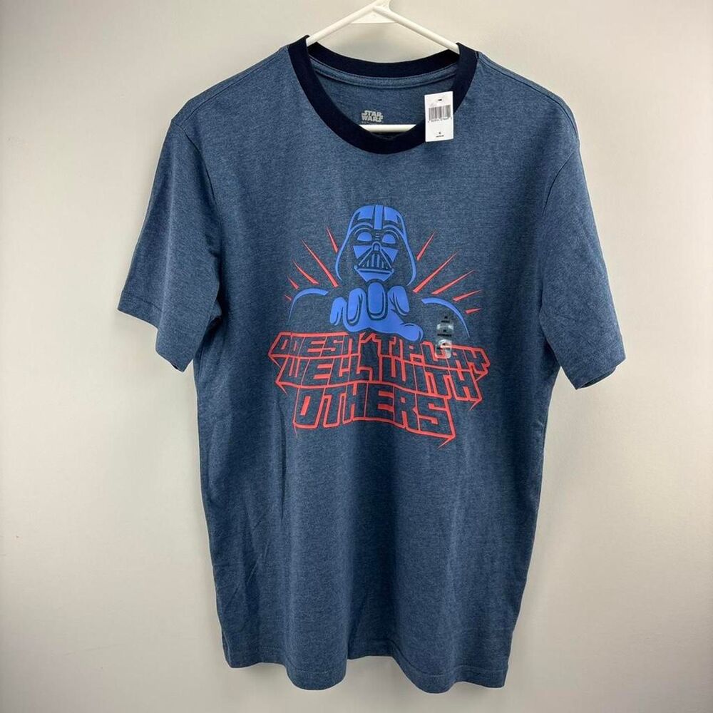 Disney Men's Blue and Navy T-shirt